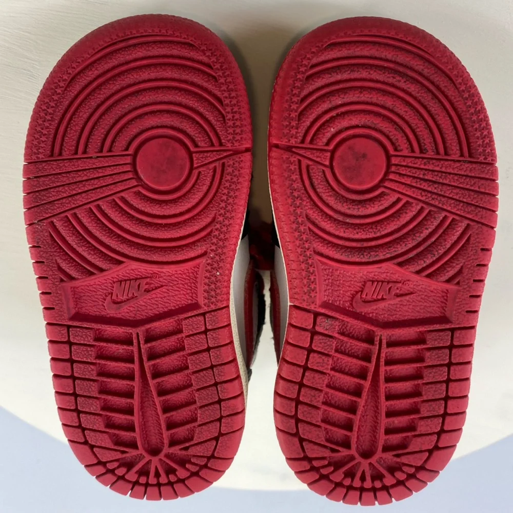 Nike Air Jordan Mid Very‎ Berry Black Red White Sz 5C Toddler KIDS